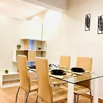 Plaza De Andalucia Con Parking Διαμέρισμα *