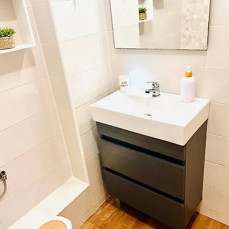 Plaza De Andalucía Con Parking Apartamento