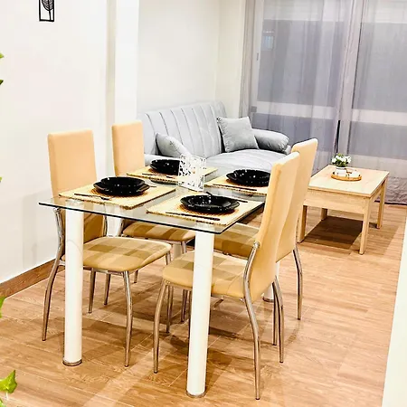 Plaza De Andalucía Con Parking * Córdoba