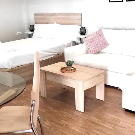 Plaza De Andalucia Con Parking Appartement