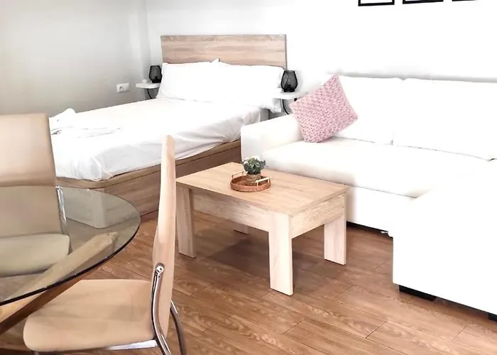 Plaza De Andalucia Con Parking Daire