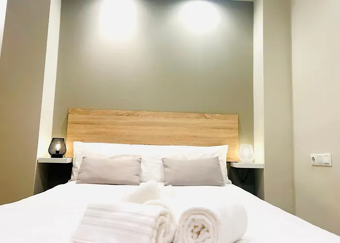 Apartamento Plaza De Andalucía Con Parking *