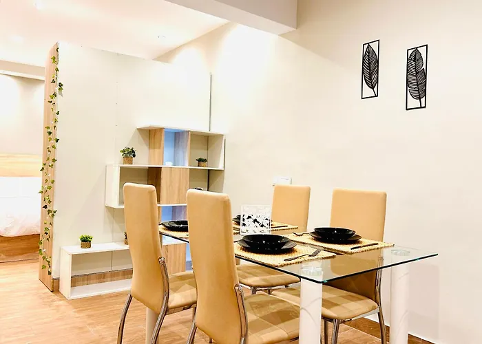 Plaza De Andalucía Con Parking Apartamento *