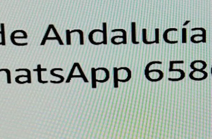 Plaza De Andalucía Con Parking